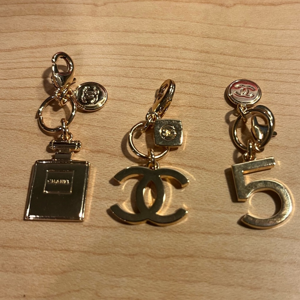 CHANEL Gold Iconic Charm Trio